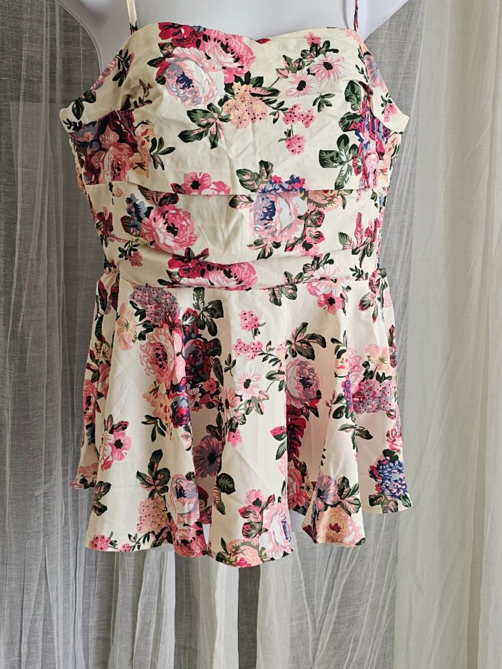 Women's Floral Spaghetti Strap Tank Top Size XL NEW